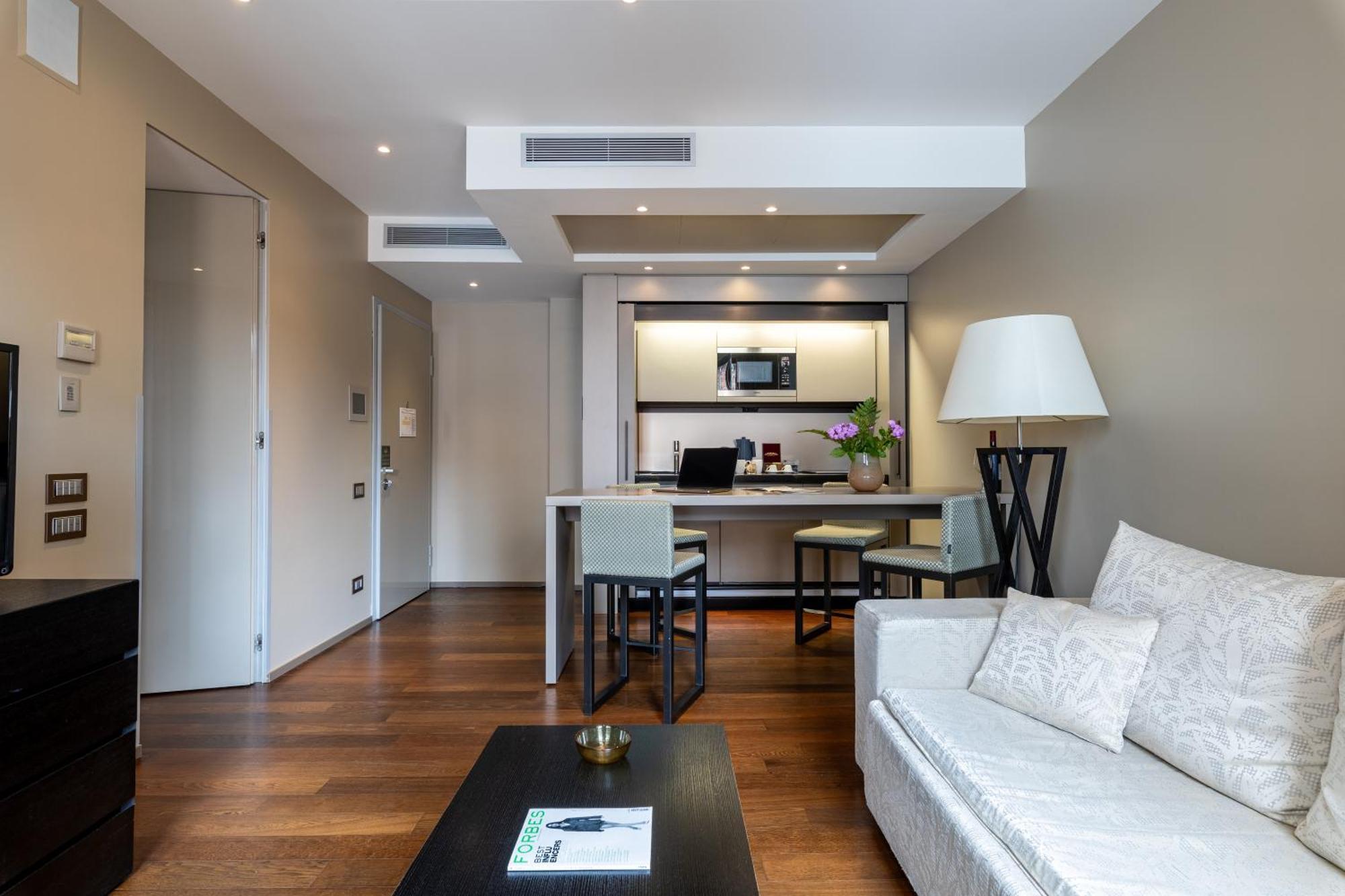 Nj Hotels & Apartments San Pietro All'Orto 6 ميلان المظهر الخارجي الصورة