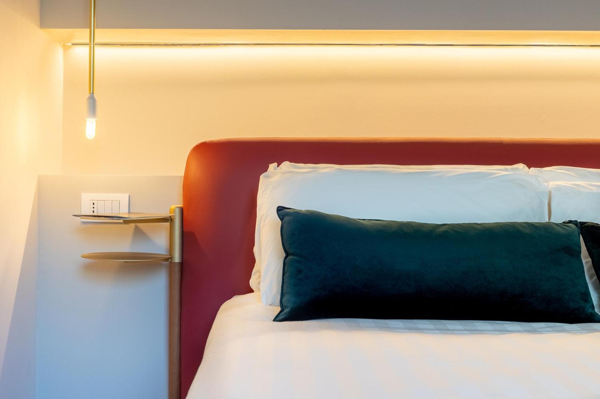 Nj Hotels & Apartments San Pietro All'Orto 6 ميلان المظهر الخارجي الصورة