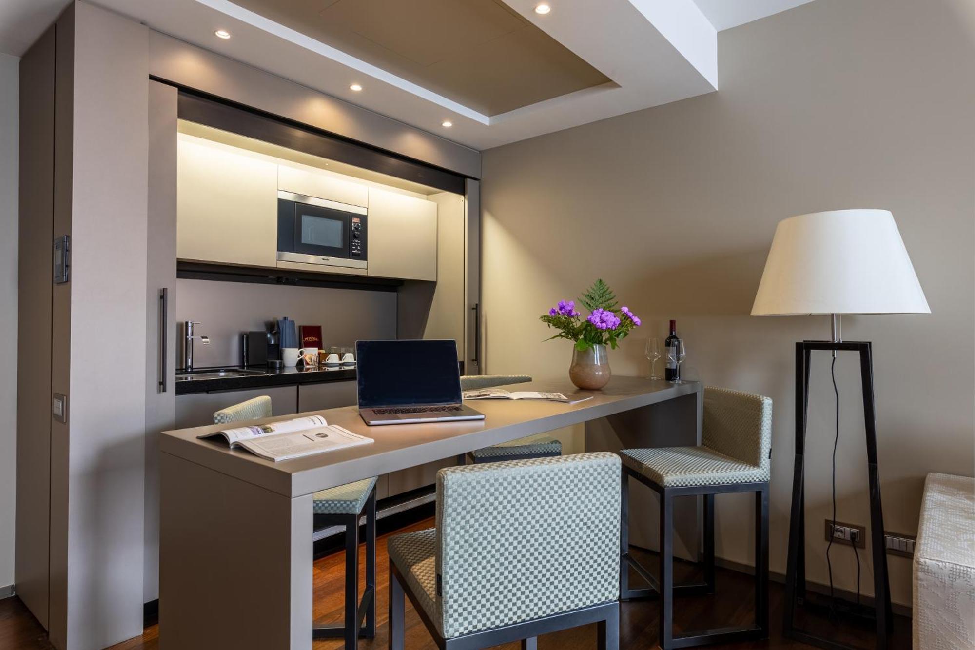Nj Hotels & Apartments San Pietro All'Orto 6 ميلان المظهر الخارجي الصورة