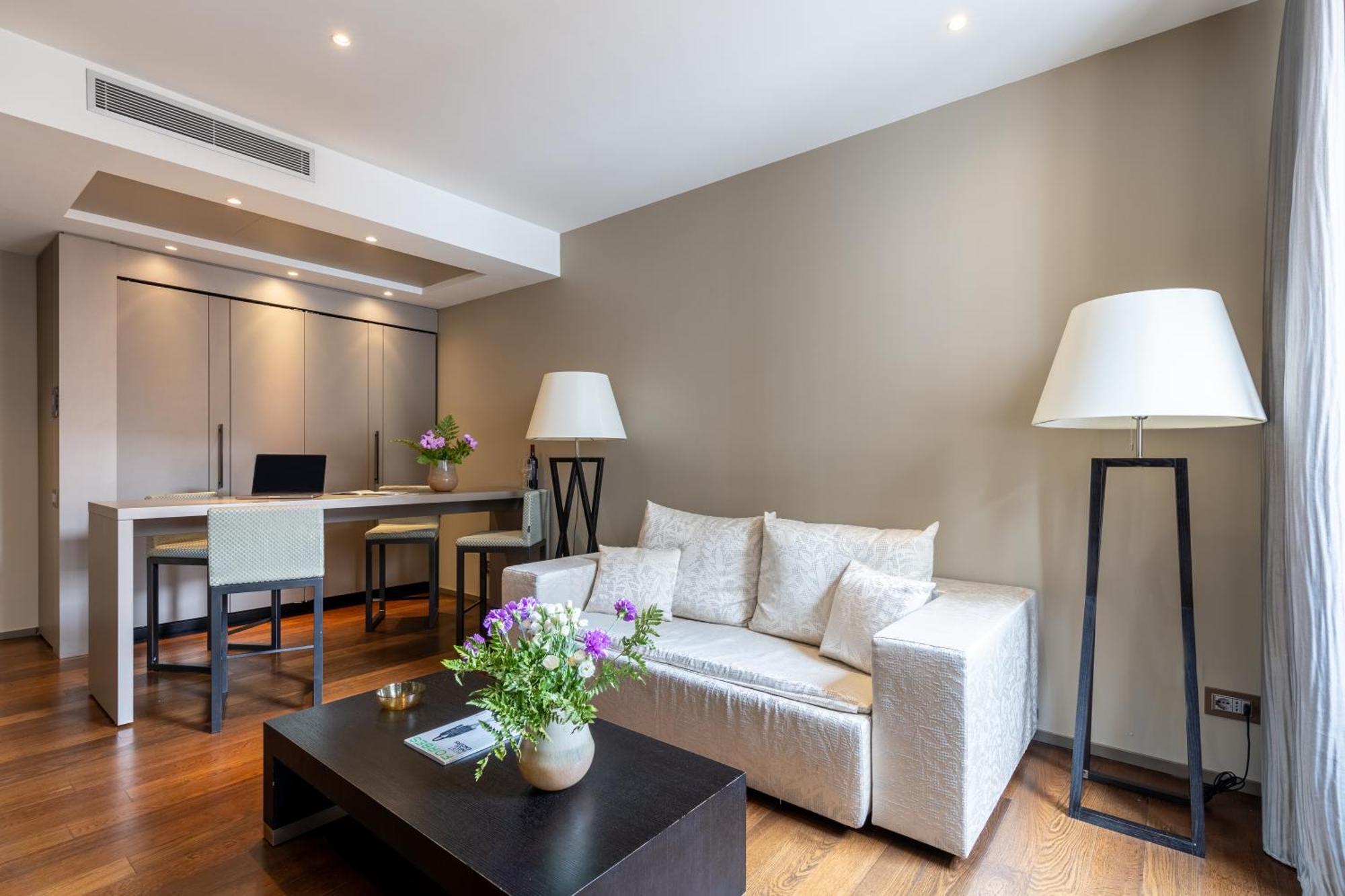 Nj Hotels & Apartments San Pietro All'Orto 6 ميلان المظهر الخارجي الصورة