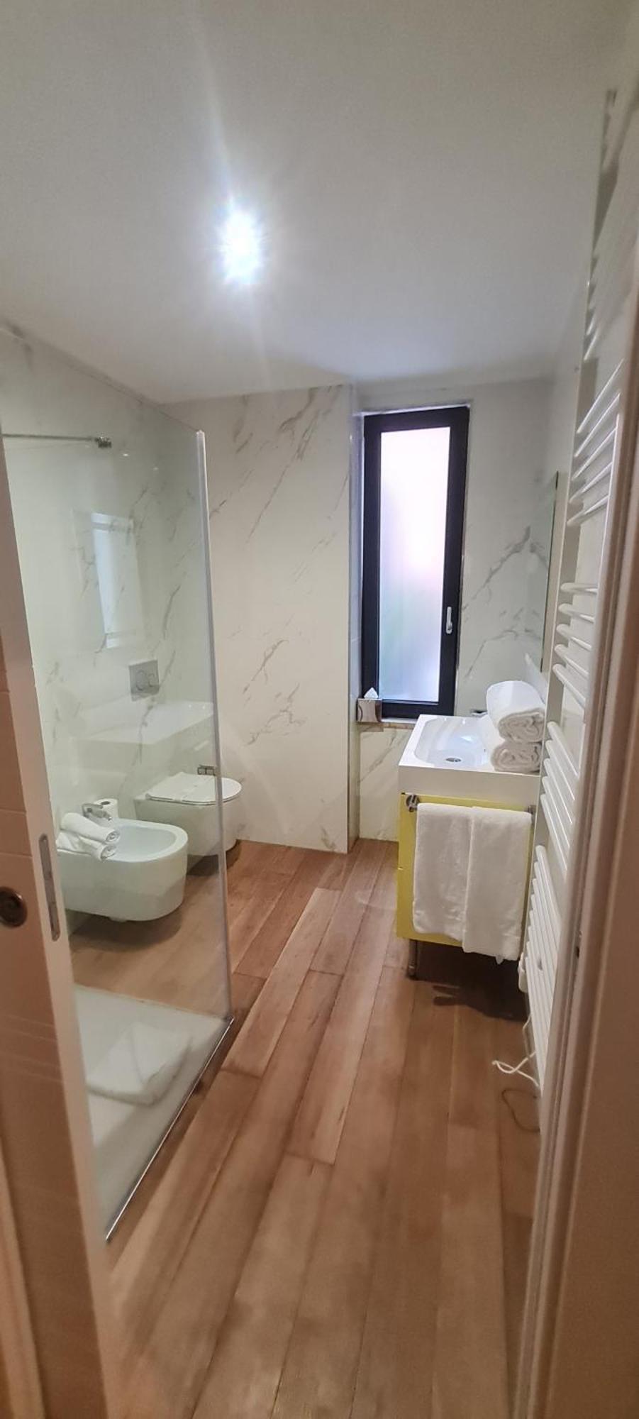 Nj Hotels & Apartments San Pietro All'Orto 6 ميلان المظهر الخارجي الصورة