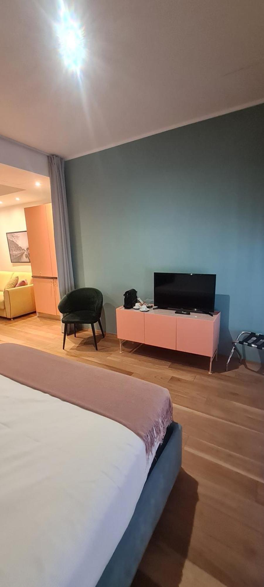 Nj Hotels & Apartments San Pietro All'Orto 6 ميلان المظهر الخارجي الصورة